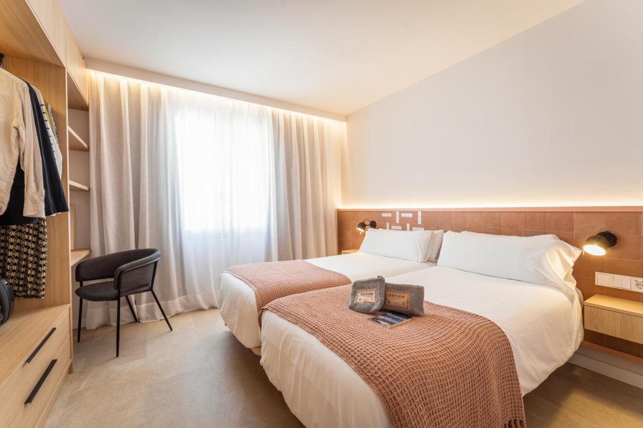 Artiem Apartamentos Mahón Dış mekan fotoğraf